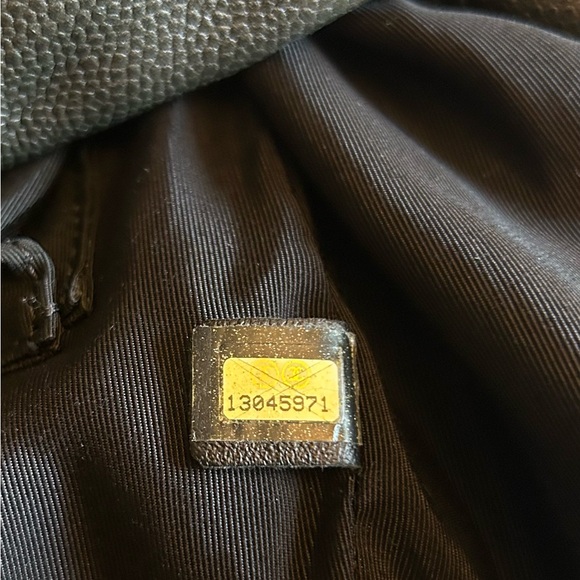 CHANEL Grey Caviar Leather 31 Hobo - Almost New - Excellent Condition - Picture 13 of 14